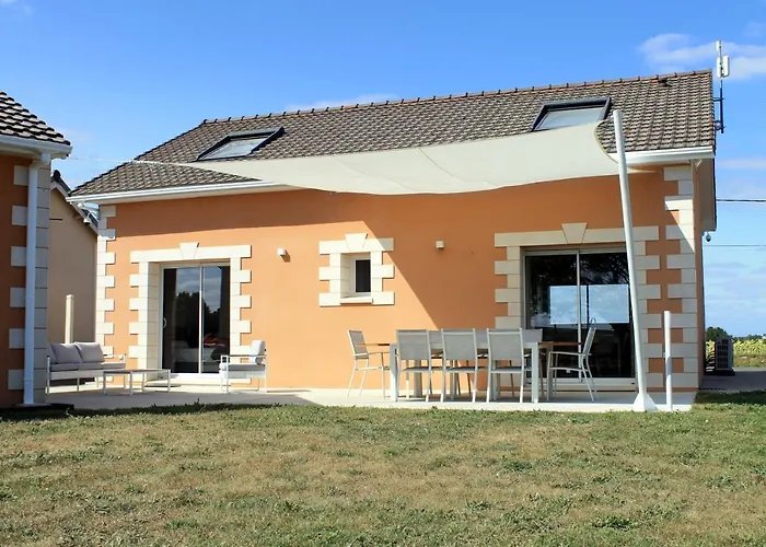 House 35 Minutes From Futuroscope Hébergement de vacances *